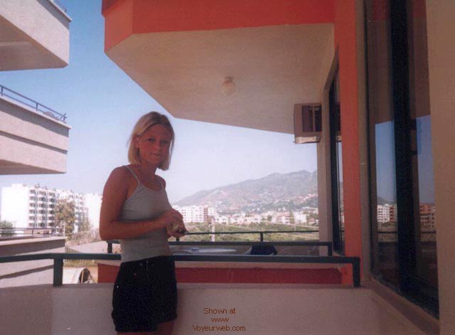 Pic #1Anette