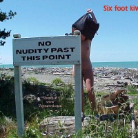 Pic #1sixfootkiwigaL (12) No nudity?