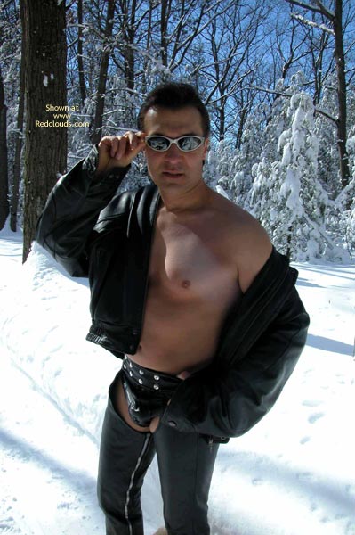 Pic #1M* Gq Guy For You