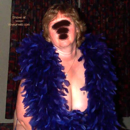 Pic #1Interested In Posing