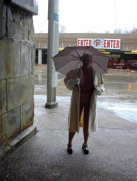 Pic #1Rhonda Flashing In St Louis 4