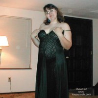 Pic #1 23 Yr Old Shows All