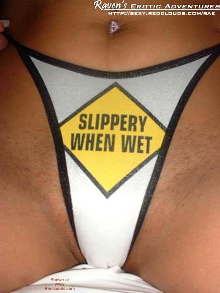 Pic #1 Raven Is Slippery For RC