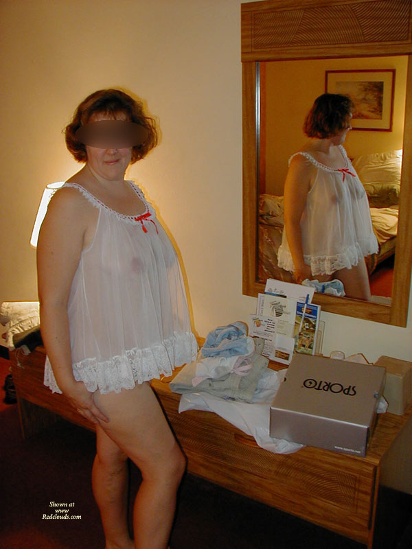 Pic #1Flirty Baby Doll Milf