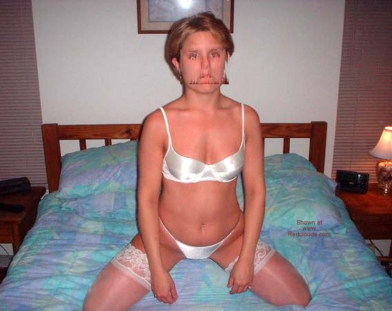 Pic #1Young Couple for Trade