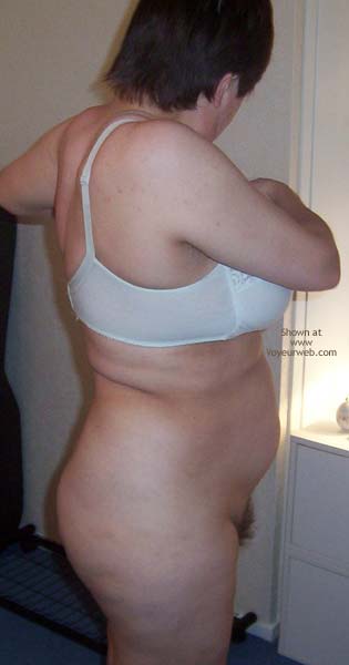 Pic #1Claudine Is Naked 1