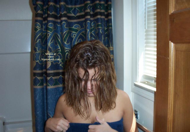 Pic #121 Yr Old Out Of The Shower
