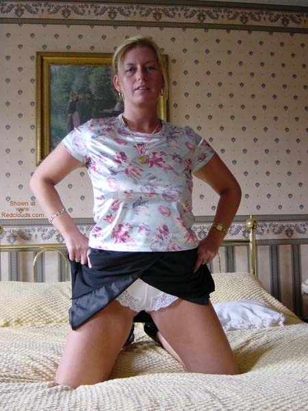 Pic #1UK Wife Sam