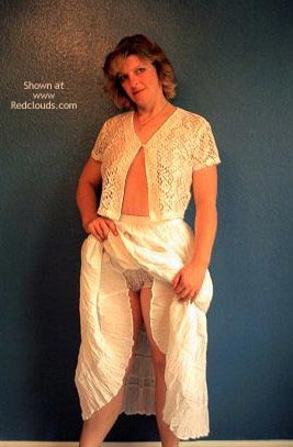 Pic #1Romance In White