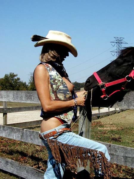 Pic #1Beauty On The Ranch II
