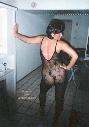 Pic #1Major Exhibitionist!