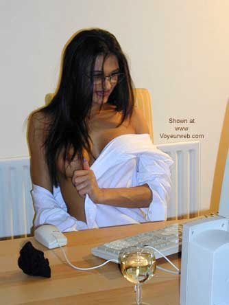 Pic #1Sheryn 23 From India