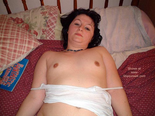 Pic #1Amanda On The Bed