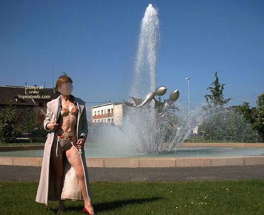 Pic #1Julie Hsavoie 3