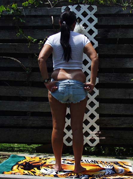 Pic #1Little T'S Sexy Rear