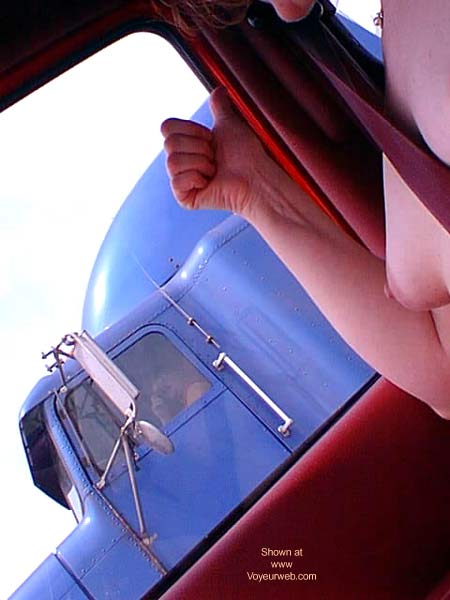 Pic #1MidWest Cindy Spring 2001