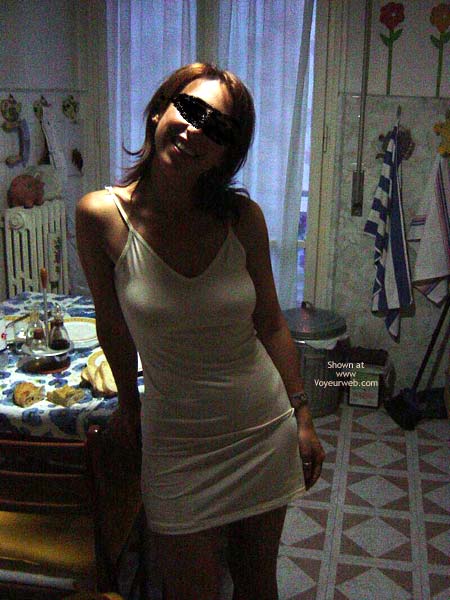 Pic #1Naked House