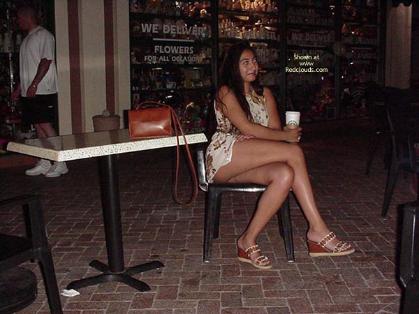 Pic #1Amy Loves To Be Nude