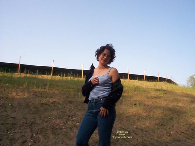 Pic #1Suzanne Outside 1