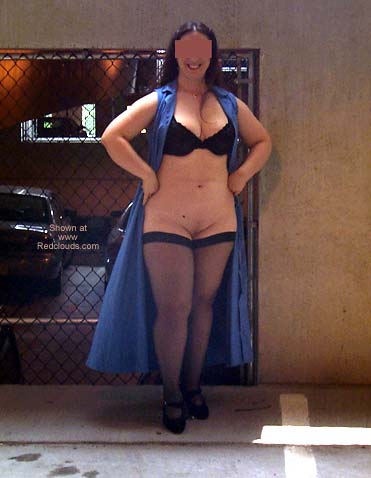 Pic #1Daisy Exposed in Public 1