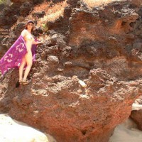 Pic #1Indian Babe Nude On The Rocks