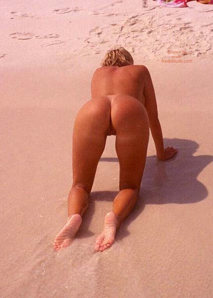 Pic #1Classy Wife Beach Fun III pt 2