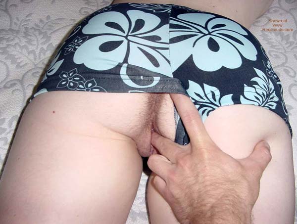 Pic #120 yo Kitten Getting Attention!