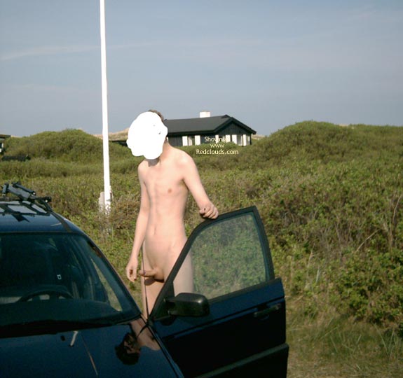 Pic #1M* Shaven Outdoor Fun