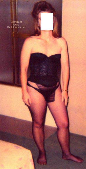 Pic #1More Early Pics of My Wife, Dee