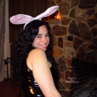 Pic #1Becca Fingers Her Ass