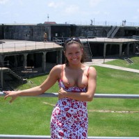 Pic #1J. Foxxx As A Tour Guide