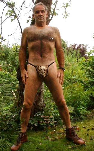 Pic #1M* Thongs 2
