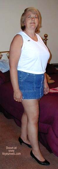 Pic #1Canadian Wife