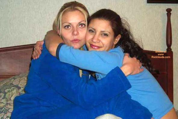 Pic #1*GG Popping Jaela's Girl-Girl Cherry!