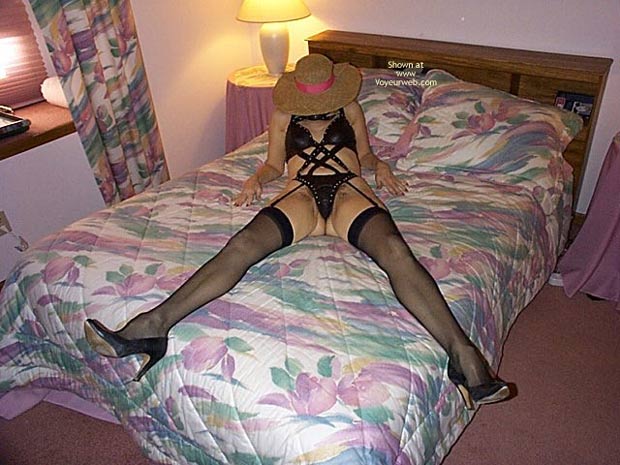 Pic #1Bed Time!!