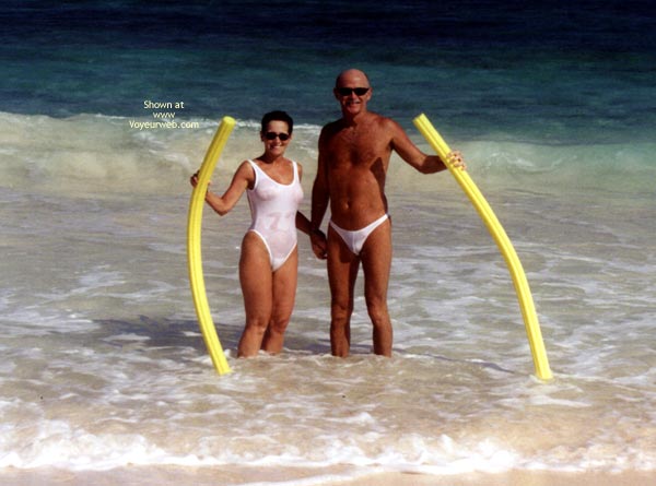 Pic #1 Beauty And Mc In Cozumel 2