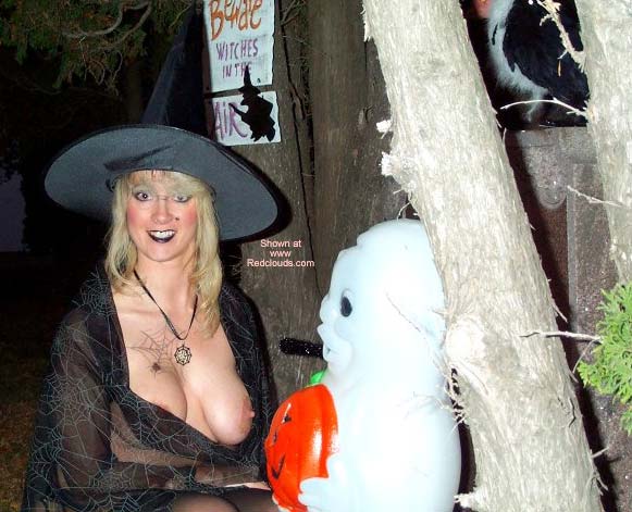 Pic #1American Flasher