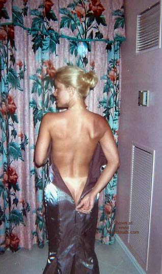 Pic #1Layla New And Ready To Be Used