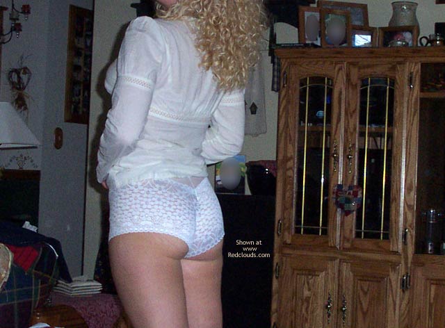 Pic #1Blonde 24 yo Wife