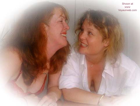 Pic #1*GG Flinders &amp; Kath The Red and The White 1