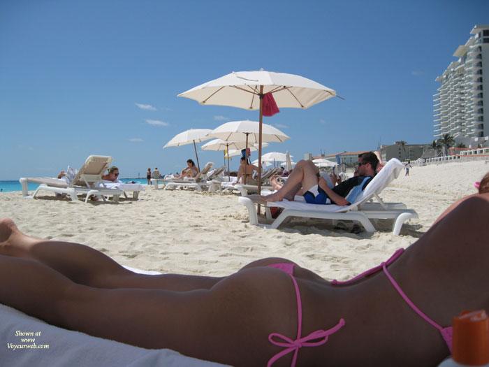 Pic #1 Wife On Vacation