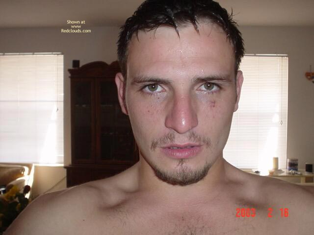 Pic #1M* Hola
