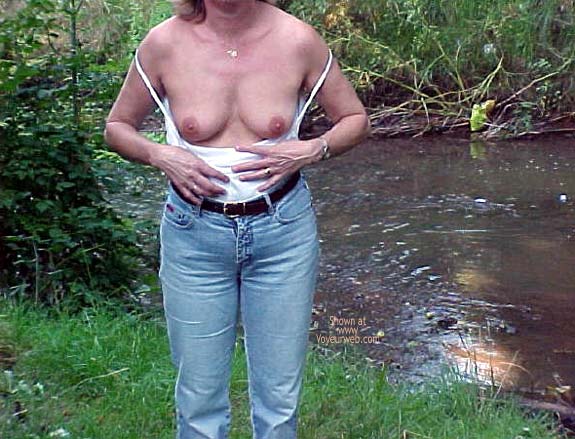 Pic #1*HB Linda UK Flashing