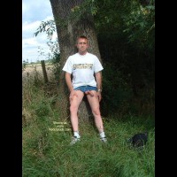 Pic #1M* Country Stroll