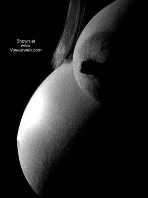 Pic #1Katie's Preg B&amp;W