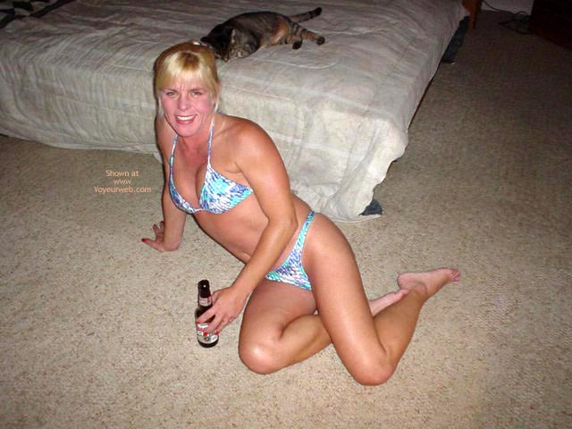 Pic #1Laney Ready For The Hot Tub