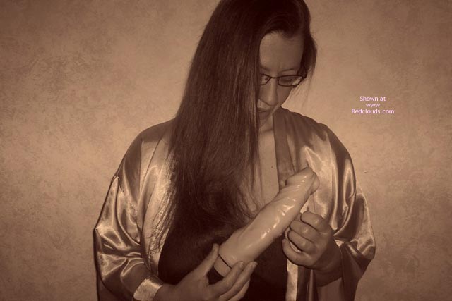 Pic #1HornyChick
