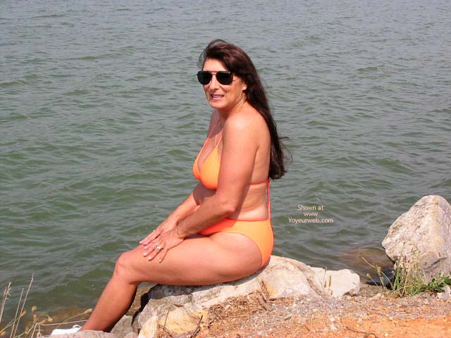 Pic #1 Victoria At The Lake