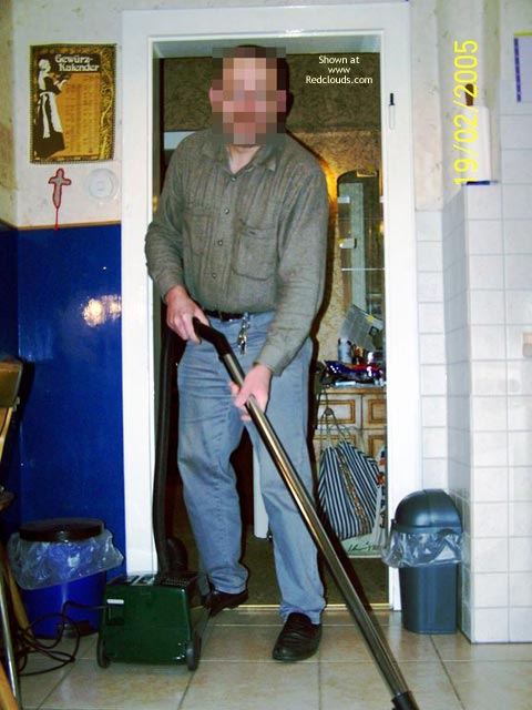 Pic #1M* Hoovering