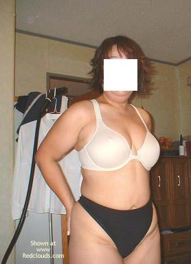 Pic #1Who Want to Share Mature Wife